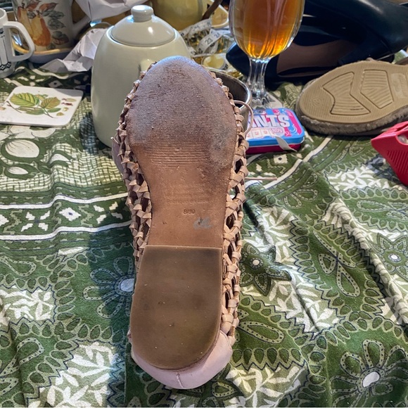 Jeffrey Campbell Leather Open Weave Tie Shoes.  Size 8US, 39EU.  EUC. Neutral - Picture 11 of 13